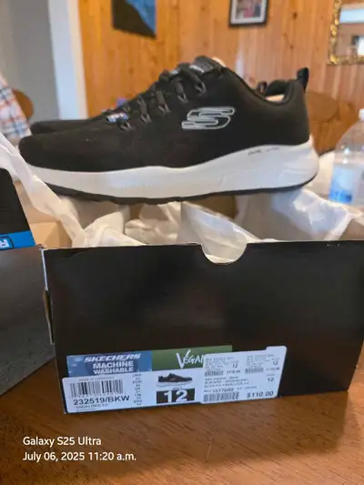 Skechers sneakers, View more