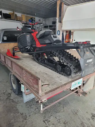 1400 km mature lady driven still on warranty. Comes with the factory large screen with GPS and all t...