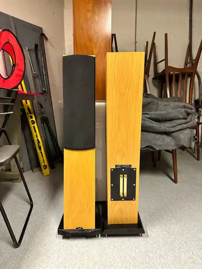 Neat Motive 1 Speakers, View more