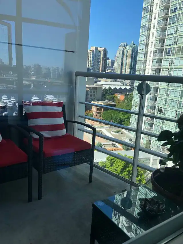 2bed/2bath- Furnished Waterfront Condo Yaletown Vancouver in British Columbia in Canada - Image 6