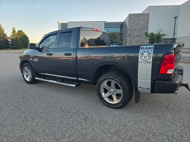 2017 Dodge RAM 4x4 65KM576493246376192004