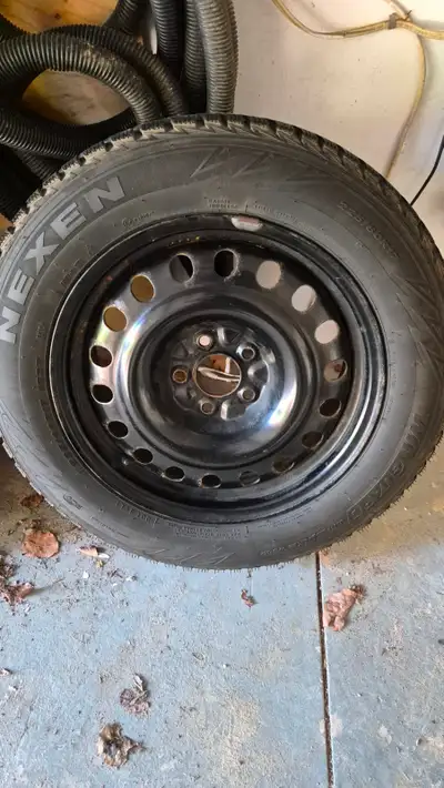NEXEN Winguard Winspike 225/60R17 on 17" steel wheels 5x114.3mm bolt pattern. Set of 4. Bought from...