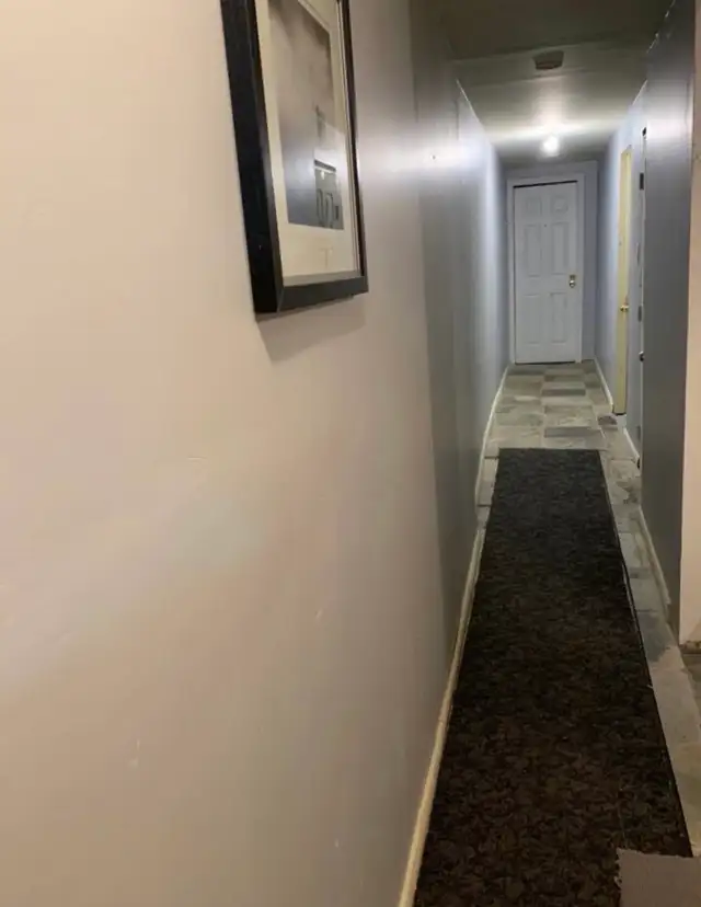 Furnished Basement Room For Rent ($750) (King Street West) in Room Rentals & Roommates in City of Toronto - Image 3
