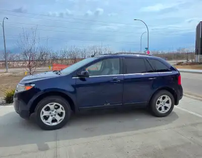 This is a fantastic family vehicle with tons of great features! No accident history, no hail damage,...