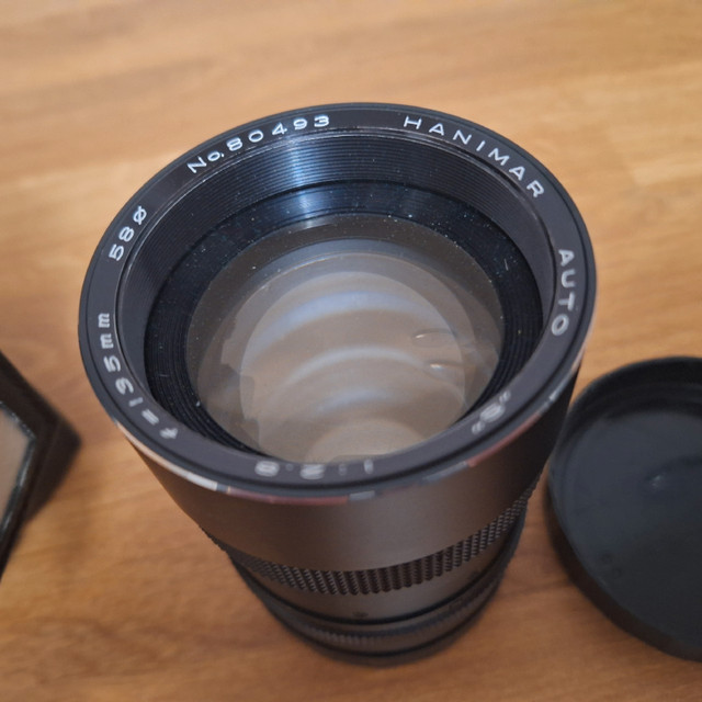 Hanimar 135mm f/2.8 lens m42 mount in Cameras & Camcorders in Calgary