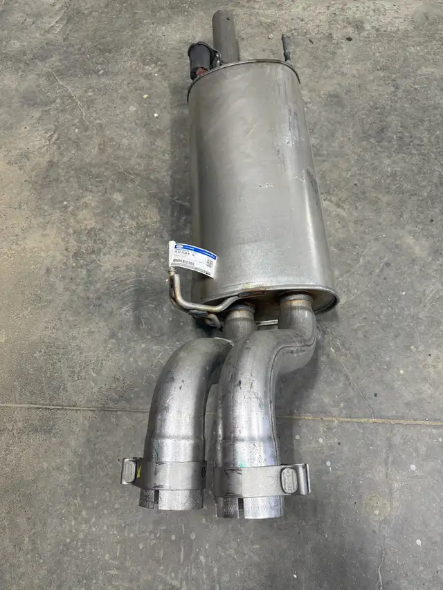 New Duel Muffler in Other Parts & Accessories in Meadow Lake - Image 2
