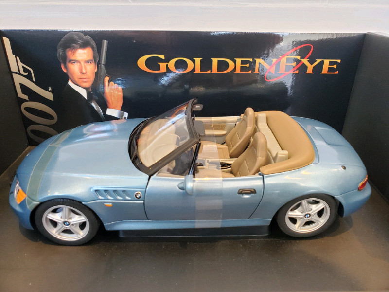 1:18 Diecast UT Models BMW Z3 Roadster James Bond 007 1 | Arts