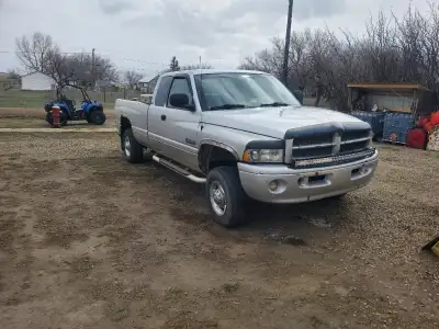 Well kept truck. Always well maintained. Fully loaded Sport, with options & upgrades like... - Touch...
