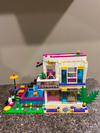 Lego Friends (set# 41135) Livi's Pop Star House