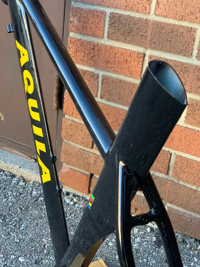 Road bike frame in Road in City of Toronto - Image 3