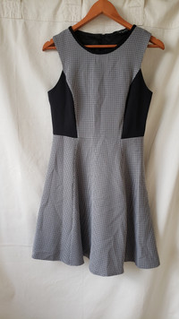 Size 6 Dress black and white A-line