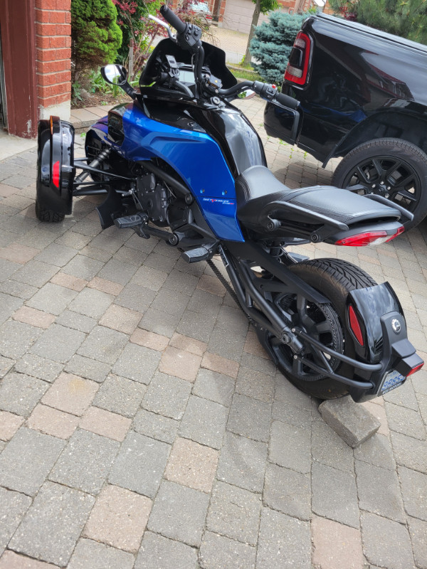 Can Am Spyder Sports F3S in Sport Touring in City of Toronto - Image 3