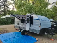 Travel trailer for sale! (FINANCING AVAILABLE)