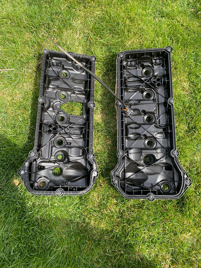2018-2023 Mustang GT Valve Covers in Engine & Engine Parts in Oshawa / Durham Region - Image 4