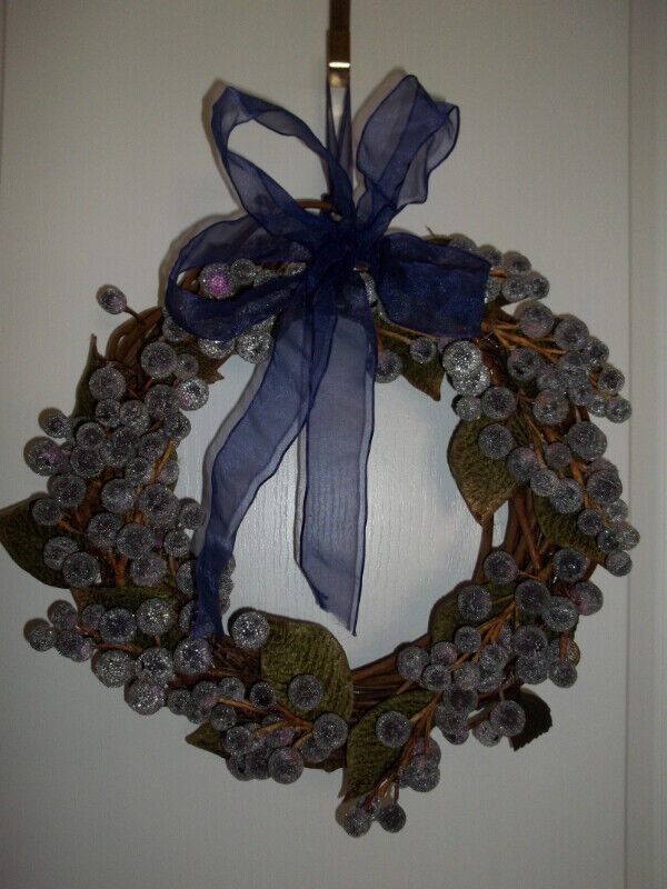 WREATHS in Hobbies & Crafts in Hamilton