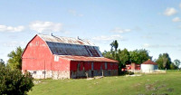 10,000 Bank barn on 13 Acres in Milton