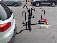 Rack pour grand tricycle  ou pour  2 bicyclettes