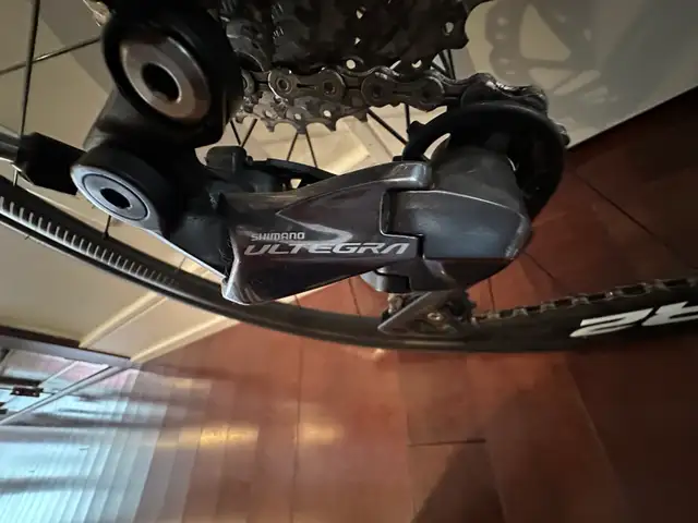 Road bike - women XS Giant/LIV Avail 3i in Road in Ottawa - Image 4