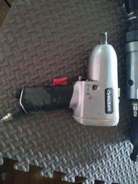 Air impact wrench and tools
