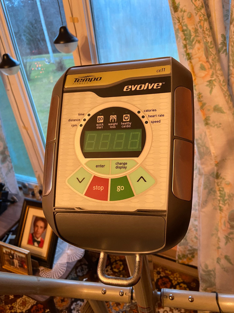 Tempo Fitness Evolve elliptical Exercise Equipment Bridgewater Kijiji