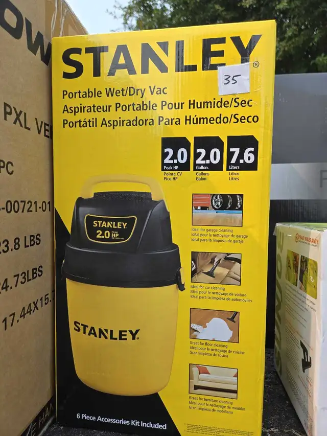 Stanley Portable Wet/Dry Vacuum