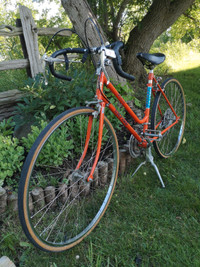 Vintage Empire Cycle Road Bike, Road Bike, Vintage Road Bike