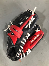 9” baseball glove