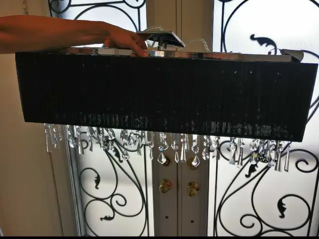 Rectangular Crystal Chandelier in Indoor Lighting & Fans in Markham / York Region - Image 3
