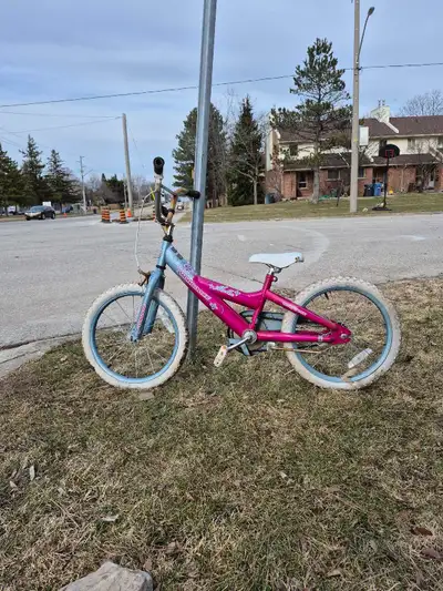 Bicycle 18-inch Moongose Abella, View more