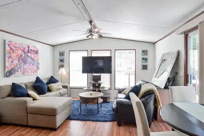 Shamrock Bay Resort Rental - 2 bedrooms (sleeps 6), View more