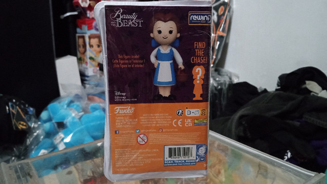 Figurine Funko REWIND Belle (Beauty and the Beast) Disney Figure in Arts & Collectibles in City of Montréal - Image 2