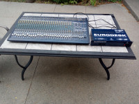 Behringer Eurodesk 3282A 32 Channel Mixer