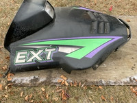 1992 550 EXT Arctic Cat Hood and Recoil