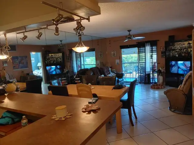 Condo a louer a pompano beach in Florida in Canada - Image 3