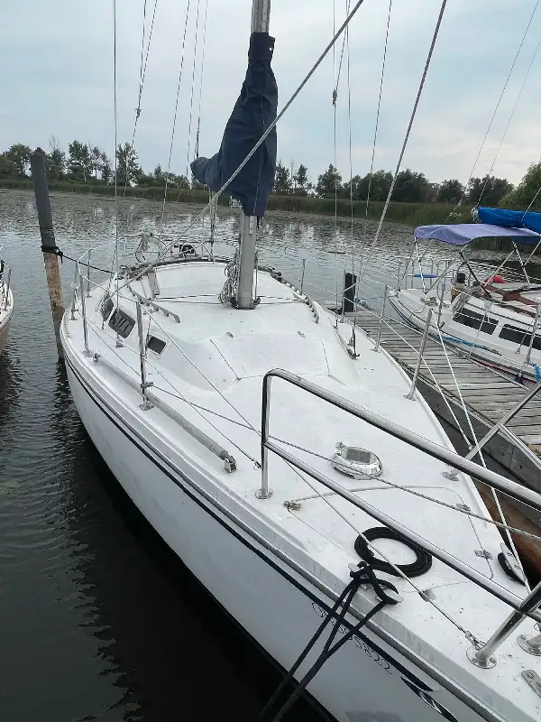 1979 Catalina 30 sailboat in Sailboats in Oshawa / Durham Region - Image 3