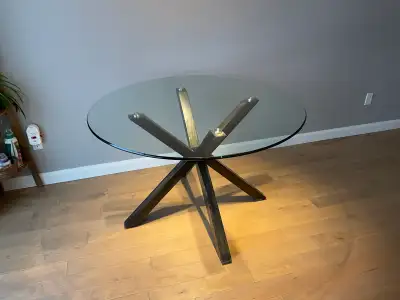Table de salle à diner en verre, View more
