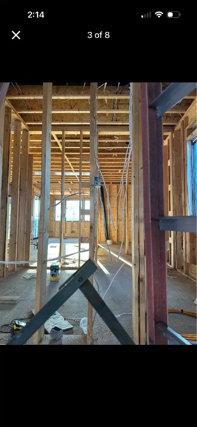 Electrician567889584875776003