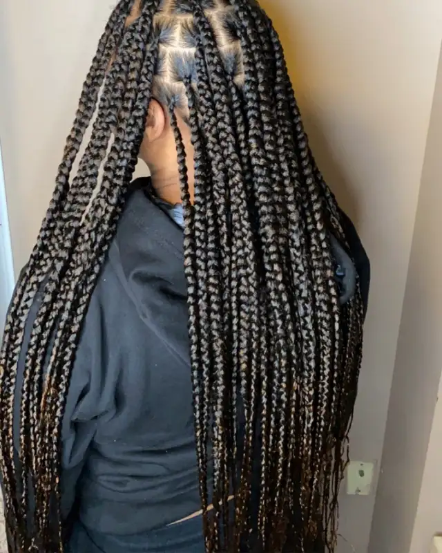 Braider in Toronto64396544092162122