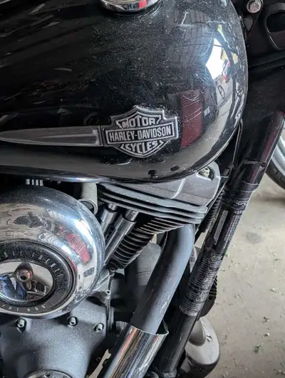Hello Edmonton, I have a harley Davidson for sale , $7000 I'm leaving the country and need to sell q...