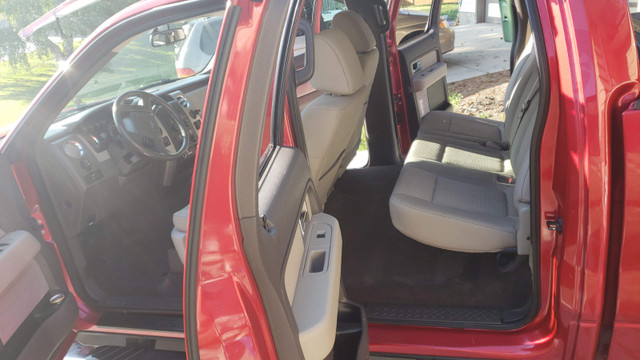 Mechanic Special - 2010 F-150 5.4l XLT 4x4 - NEEDS ENGINE in Cars & Trucks in Calgary - Image 2