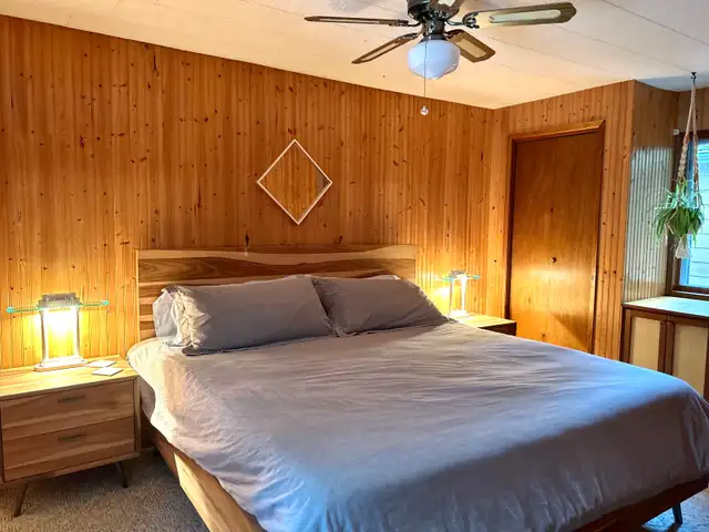 Waterfront Cottage - Lee River in Manitoba in Canada - Image 9