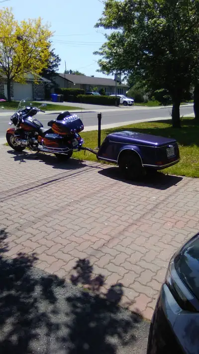 remorque pour moto escapade élite de california side car ,suspension @ l'air