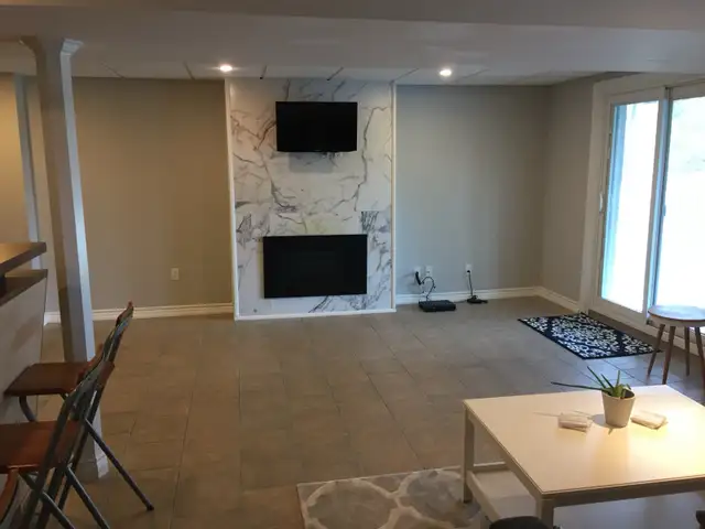 ABOVE GROUND BASEMENT FOR RENT in Short Term Rentals in Mississauga / Peel Region - Image 4