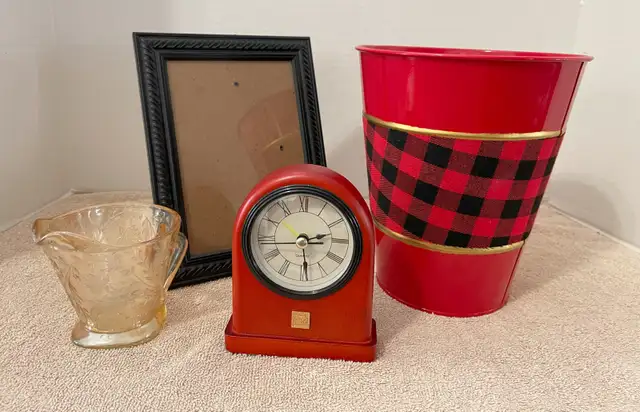 Home Decor and Accessories Lot in Other in North Bay - Image 5