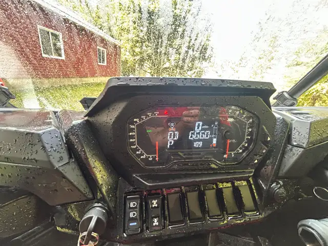 2024 Polaris Rzr 1000 in ATVs in Grand Bend - Image 9