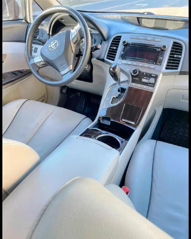 Toyota Venza (EXCELLENT CONDITION)63417672790529122