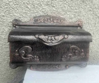 Cast mailbox , View more