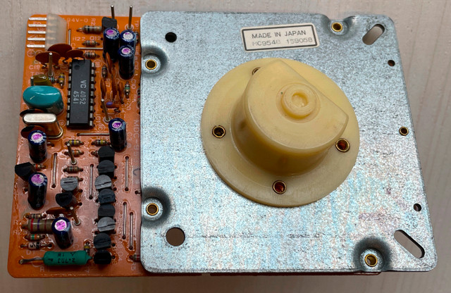 JVC Turntable Motor Drive Assembly MDC-953 in General Electronics in St. Catharines - Image 2