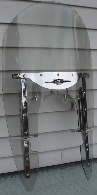 For more information please text (587)377-7141. I am not on Kijiji often. This windshield came off a...