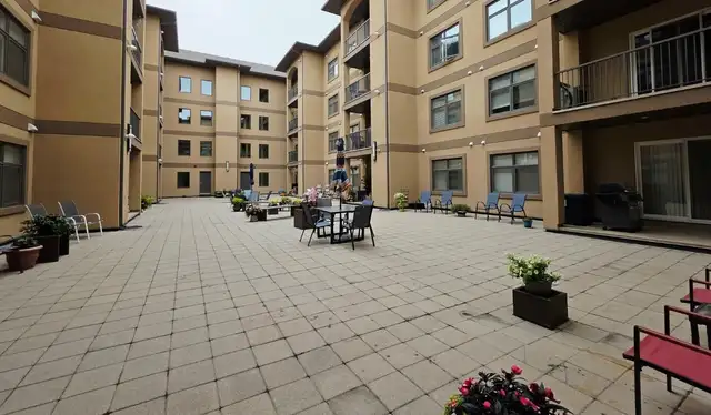 Premium Furnished Condo – Underground Heated Parking in Long Term Rentals in Regina - Image 10